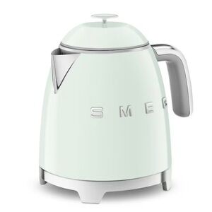SMEG Pastel Green Electric Kettle